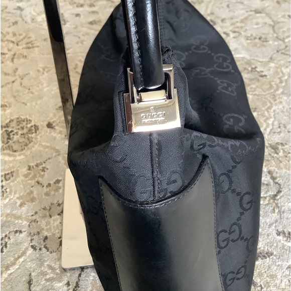 Authentic GUCCI GG canvas shoulder bag π·π·π· - Picture 6 of 15